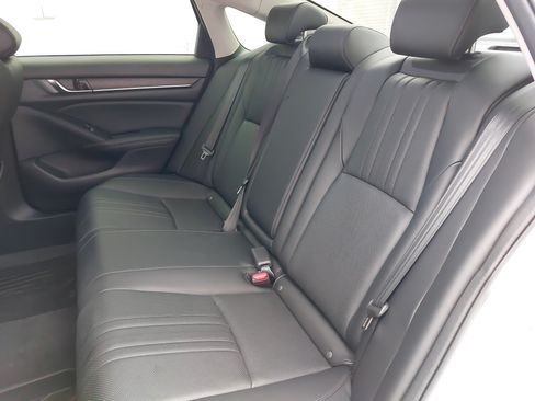 Used 2022 Honda Accord EX-L image 15
