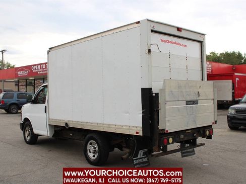 Used 2016 Chevrolet Express 3500 image 7