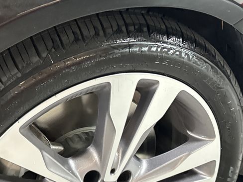Used 2019 Mercedes-Benz C 300 Sedan image 12