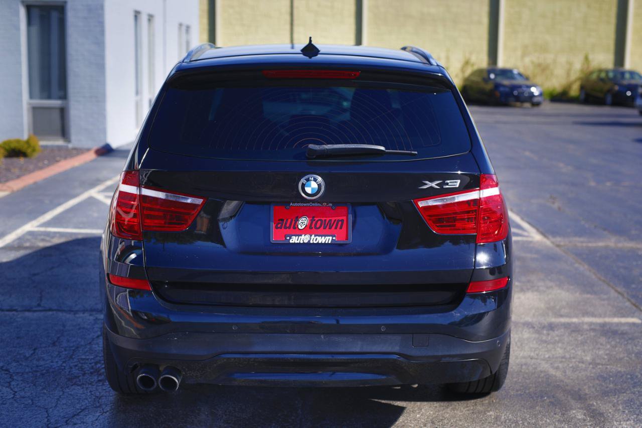 Used 2017 BMW X3 xDrive28i AWD/4WD image 18