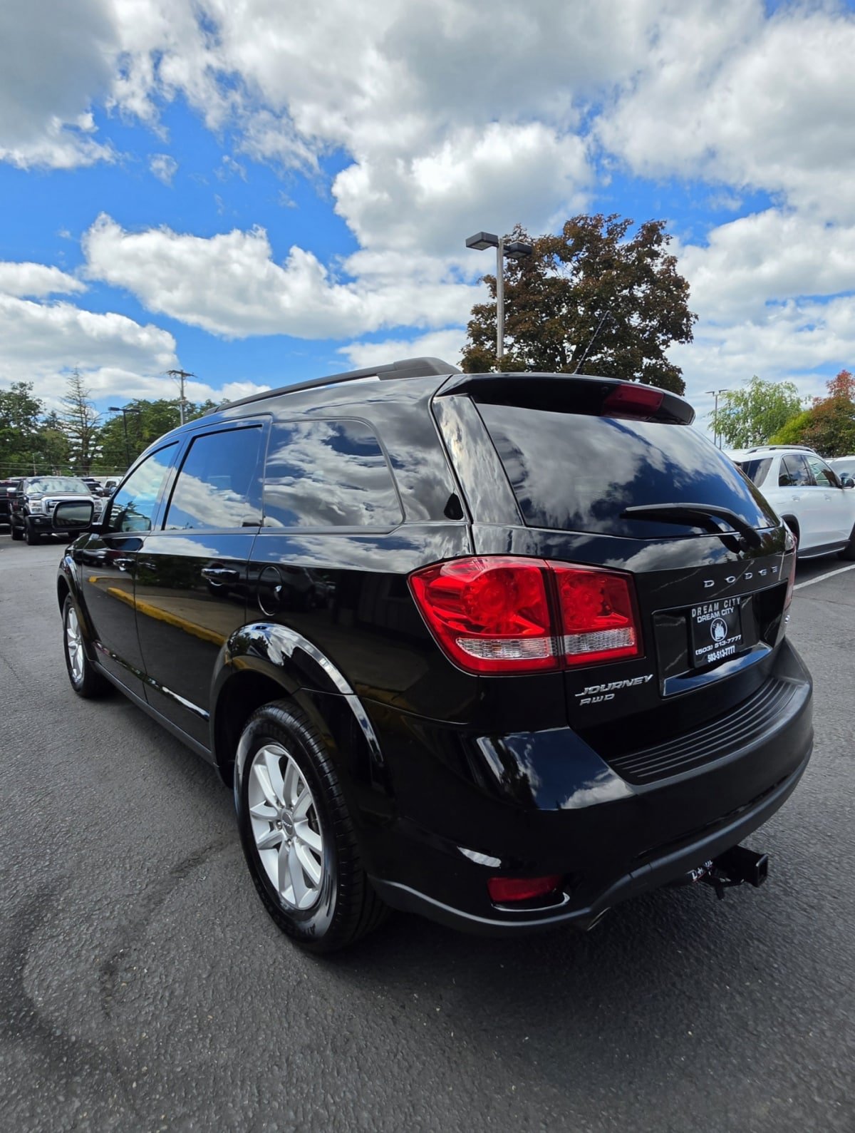 Used 2017 Dodge Journey SXT w/ Comfort/Convenience Group AWD/4WD image 8