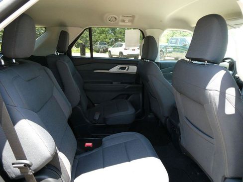 New 2026 Ford Explorer Active AWD/4WD image 12