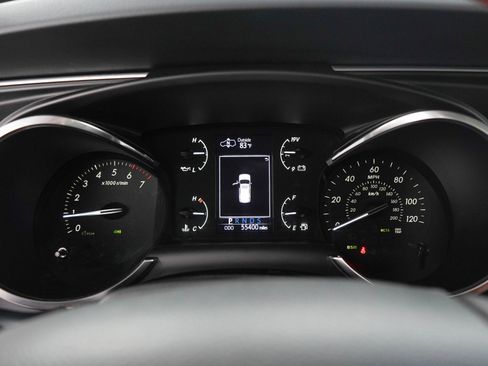 Used 2019 Toyota Sequoia Platinum AWD/4WD image 34