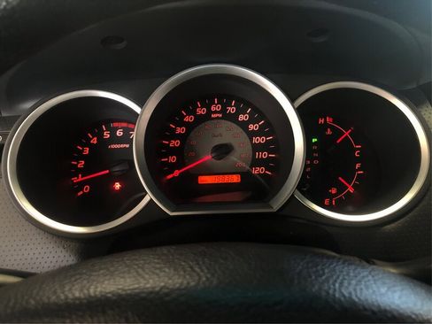 Used 2005 Toyota Tacoma 2WD Regular Cab image 13