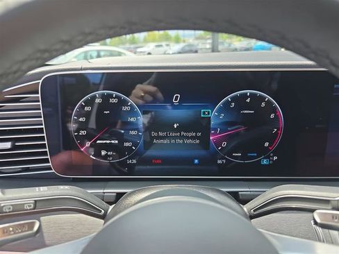 New 2026 Mercedes-Benz GLE 53 AMG 4MATIC image 35