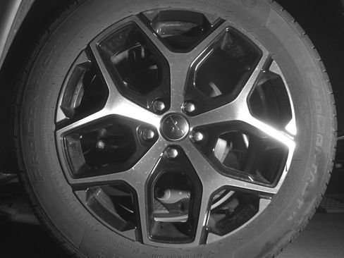 Used 2025 Jeep Compass Limited image 14