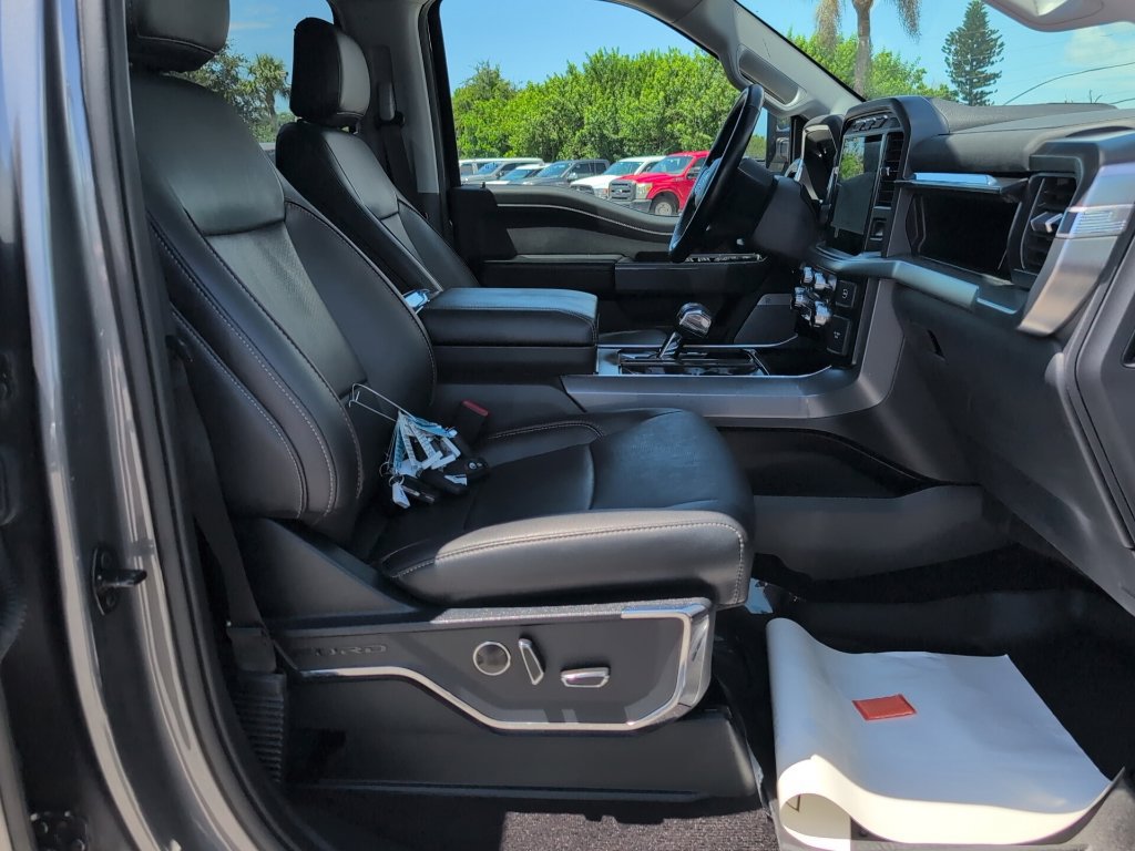 Used 2022 Ford F150 Lariat w/ Equipment Group 502A High AWD/4WD image 13