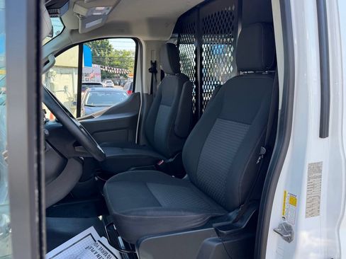 Used 2023 Ford Transit 250 Low Roof w/ Exterior Upgrade Package RWD image 14