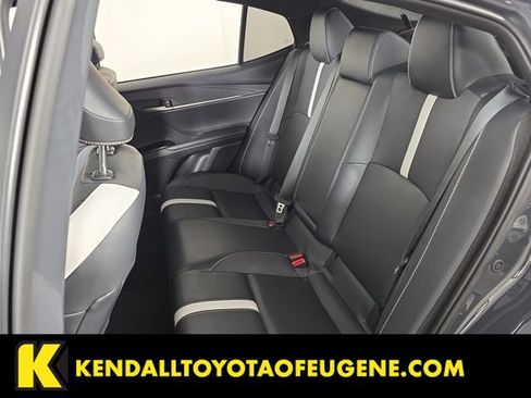 Used 2025 Toyota Camry SE AWD/4WD image 24
