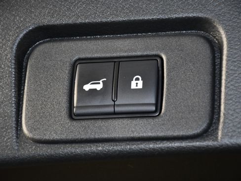 Used 2023 Nissan Rogue Platinum w/ Platinum Premium Package AWD/4WD image 54