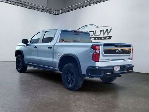 Used 2022 Chevrolet Silverado 1500 ZR2 image 5