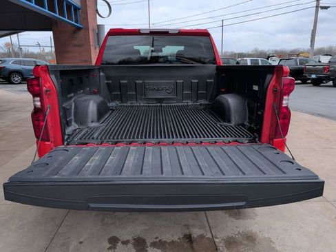 Used 2025 Chevrolet Silverado 1500 LT w/ Z71 Off-Road Package AWD/4WD image 20