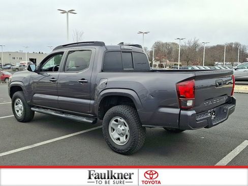 Certified 2019 Toyota Tacoma SR image 4