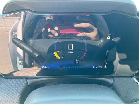 Used 2024 Chevrolet TrailBlazer LT w/ Driver Confidence Package image 12