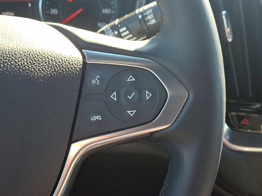 Used 2023 Chevrolet Traverse LT AWD/4WD image 24