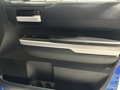 Used 2017 Toyota Tundra SR5 image 29