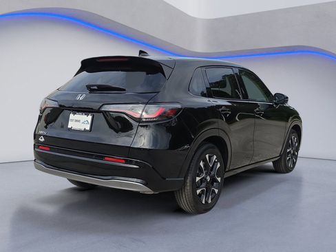 New 2026 Honda HR-V EX-L image 5