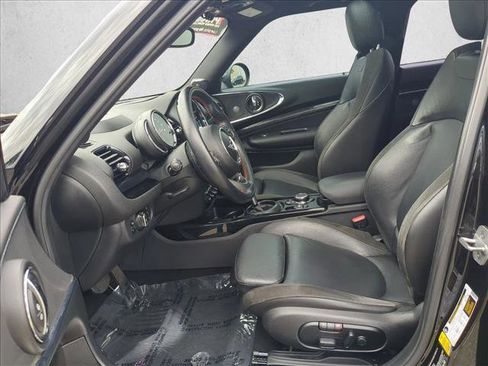 Used 2019 MINI Cooper Clubman S image 17