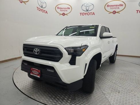 Used 2024 Toyota Tacoma SR5 RWD image 2
