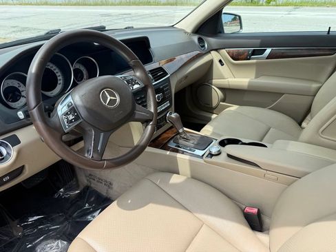 Used 2013 Mercedes-Benz C 300 4MATIC Sedan image 28