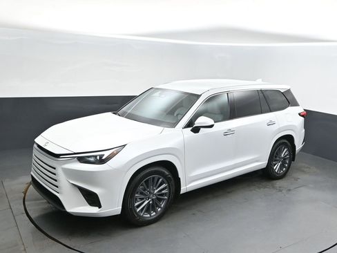 New 2026 Lexus TX 350 FWD image 32