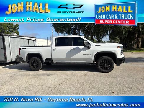 Used 2025 Chevrolet Silverado 2500 LT w/ Trail Boss Package AWD/4WD image 15