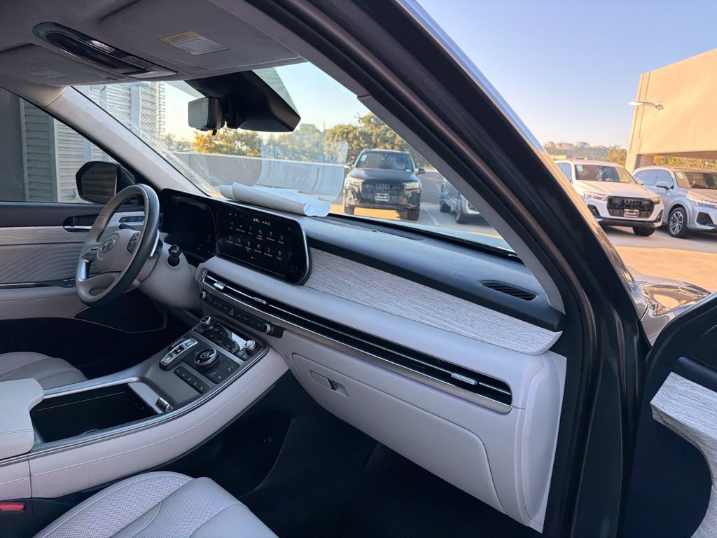 Used 2023 Hyundai Palisade Calligraphy FWD image 18