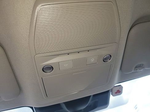 Used 2026 Nissan Sentra SV w/ Floor Mat Package image 34