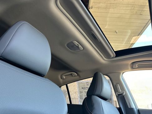New 2026 Subaru Crosstrek 2.5i Limited w/ Crosstrek Mirror Package AWD/4WD image 17