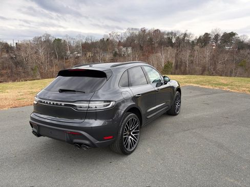 Certified 2026 Porsche Macan Turbo AWD/4WD image 7