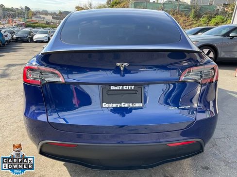 Used 2023 Tesla Model Y Long Range AWD/4WD image 4