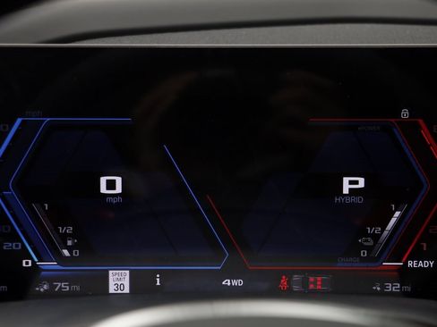 New 2026 BMW XM Label Red image 9