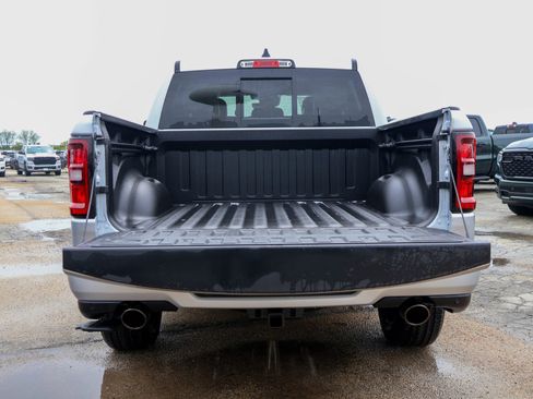 New 2026 RAM 1500 Big Horn AWD/4WD image 13