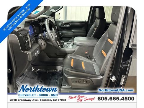 Used 2024 GMC Sierra 1500 AT4 w/ Technology Package AWD/4WD image 10