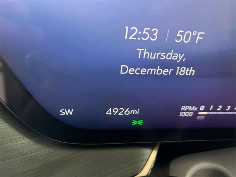 New 2025 Buick Envision Sport Touring image 12