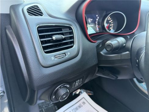 Used 2019 Jeep Compass Trailhawk w/ Leather Interior Group AWD/4WD image 32