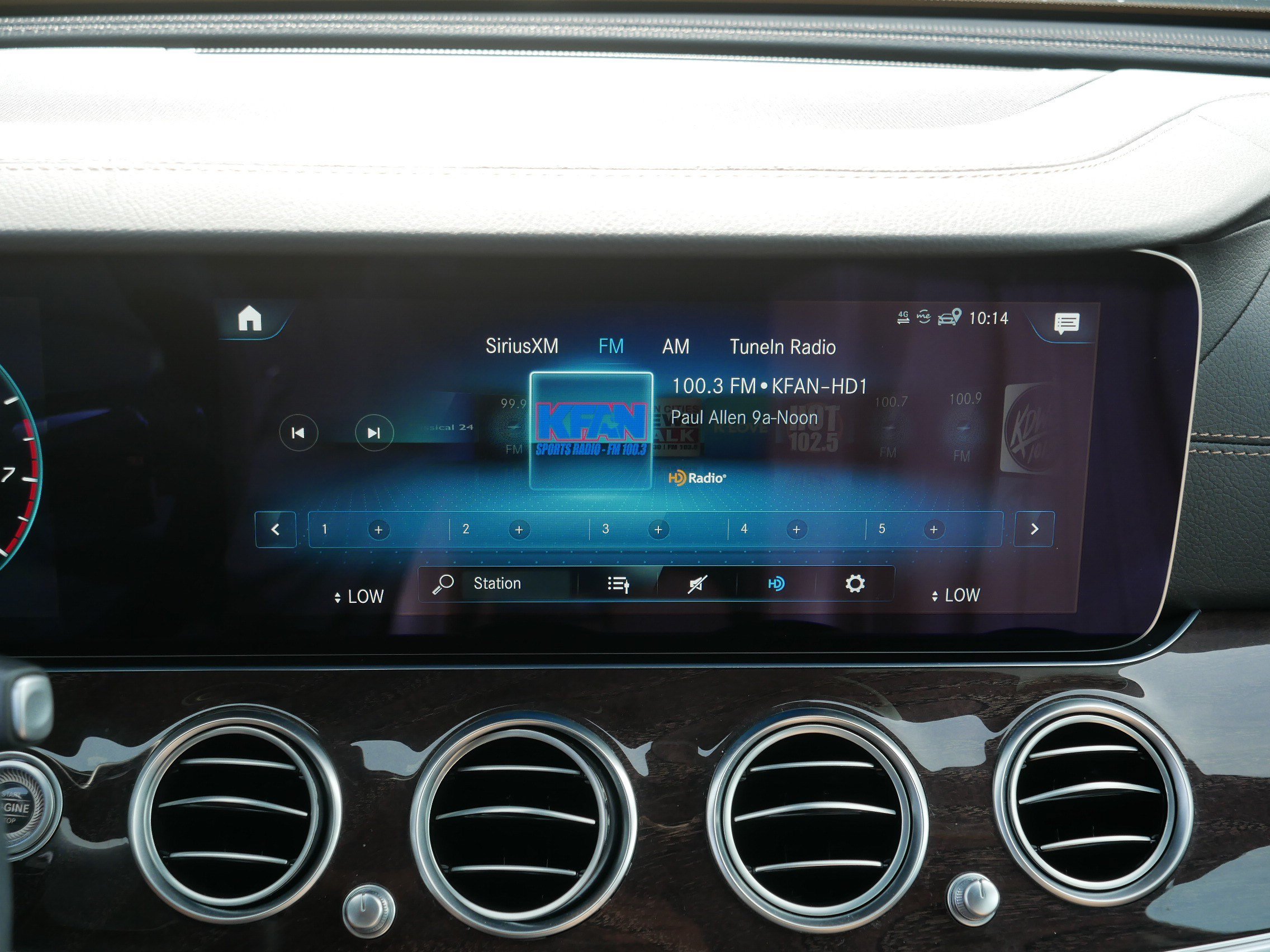 Used 2022 Mercedes-Benz E 450 4MATIC Sedan image 22