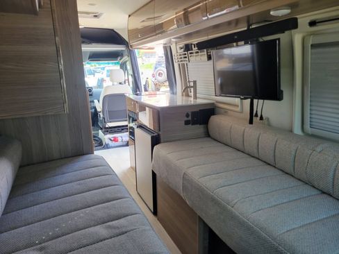 Used 2019 Mercedes-Benz Sprinter 170 image 11