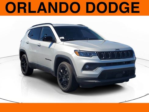 New 2026 Jeep Compass Latitude image 1