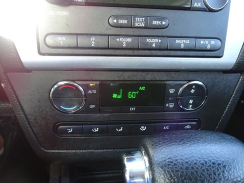 Used 2009 Mercury Milan Premier image 24