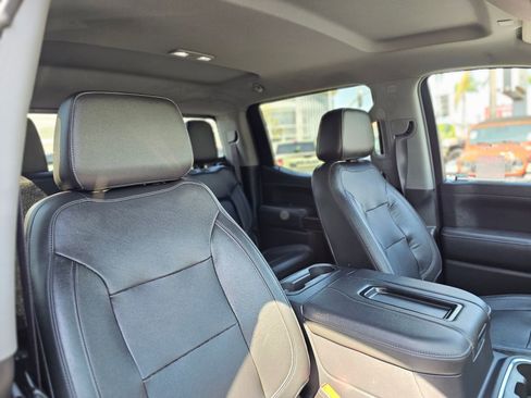 Used 2019 GMC Sierra 1500 SLT w/ SLT Premium Package image 29