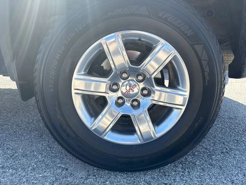 Used 2018 GMC Sierra 1500 SLT w/ Suspension Package, Off-Road image 23