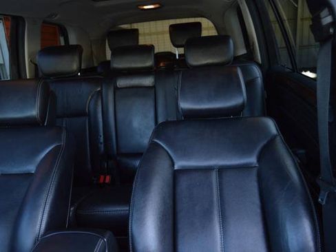 Used 2008 Mercedes-Benz GL 550 4MATIC image 14