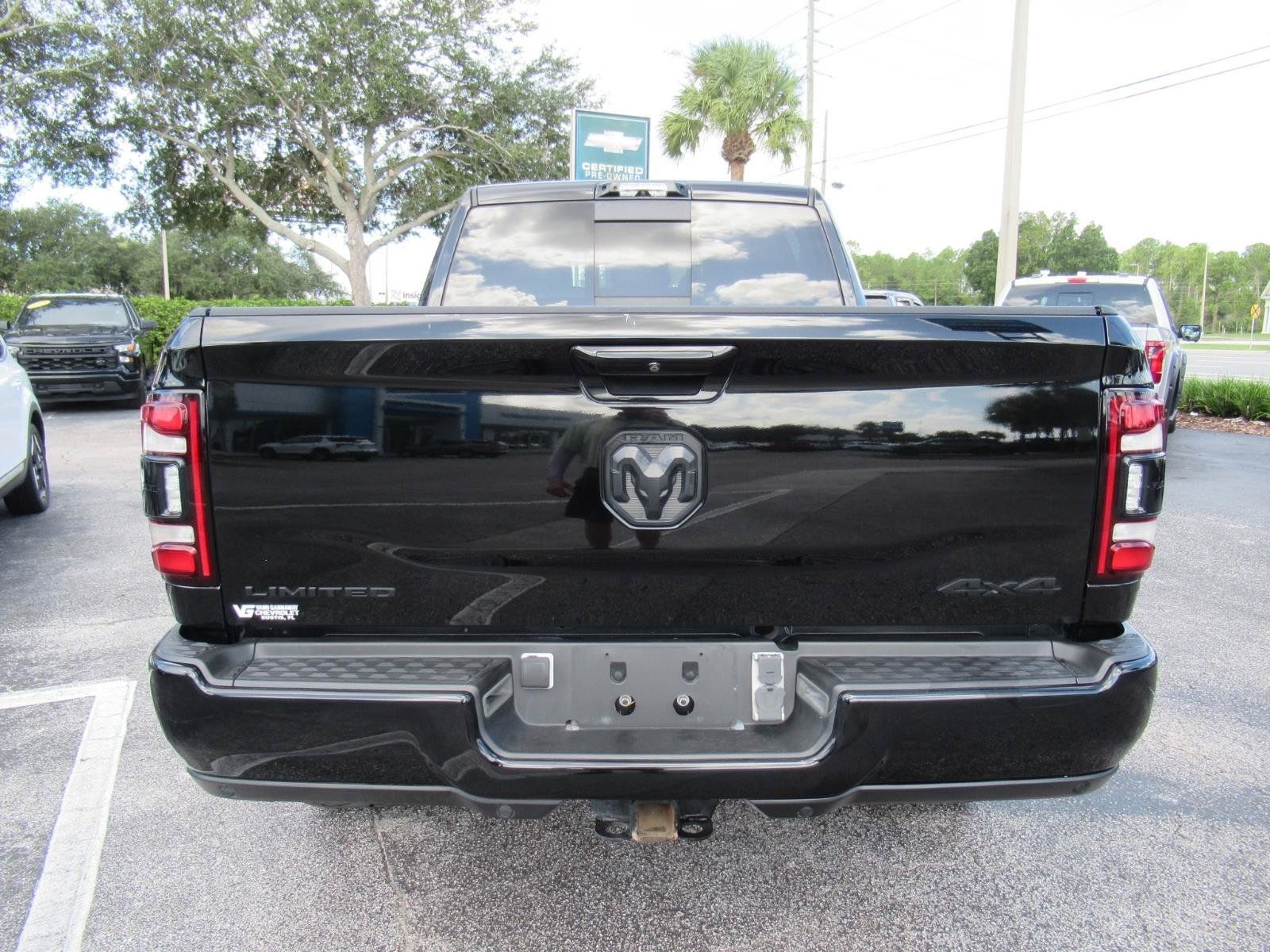 Used 2022 RAM 2500 Limited AWD/4WD image 6