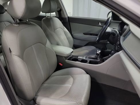 Used 2016 Kia Optima EX w/ Premium Package image 27