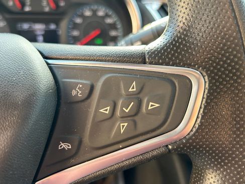Used 2020 Chevrolet Malibu LT FWD image 26