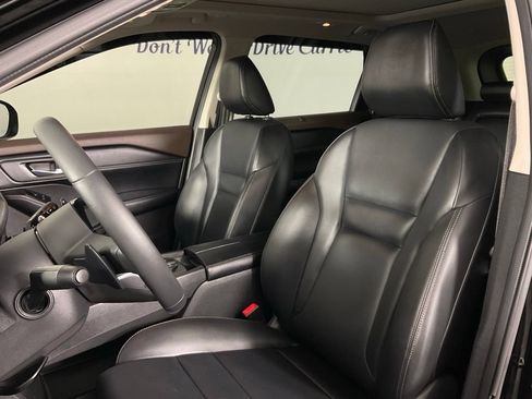Used 2023 Nissan Rogue SV w/ SV Premium Package AWD/4WD image 13