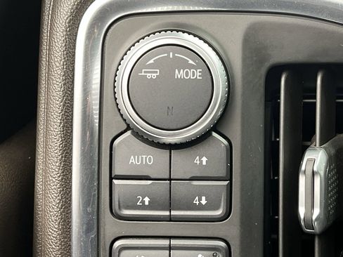 Used 2020 GMC Sierra 2500 Denali w/ Denali Ultimate Package image 17