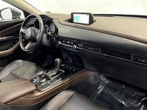 Used 2023 MAZDA CX-30 AWD 2.5 S w/ Premium Package image 16