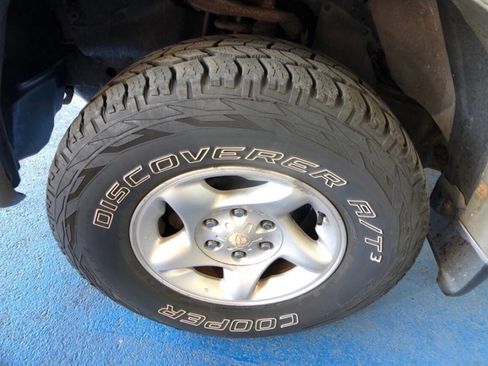 Used 2003 Toyota Tundra SR5 AWD/4WD image 17